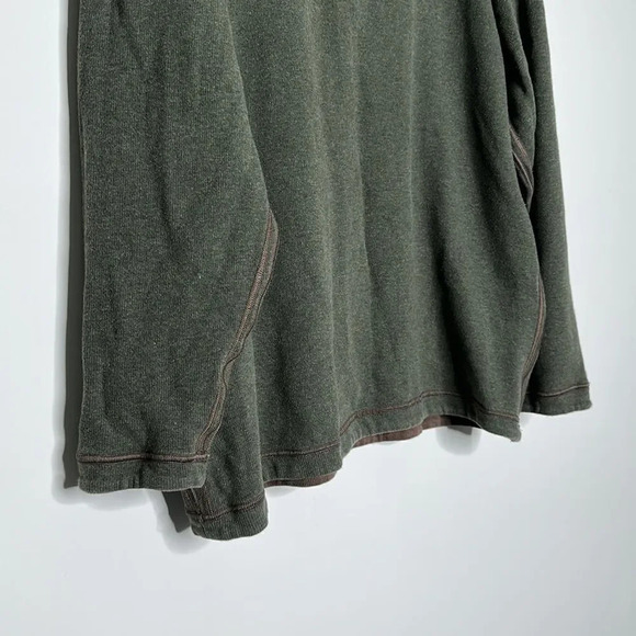 Men’s Brown/Green Reversible Pull Over Sweater - Picture 9 of 14